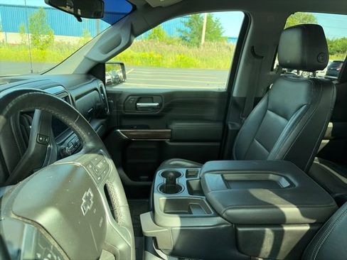 Used 2019 Chevrolet Silverado 1500 RST w/ All-Star Edition AWD/4WD image 9