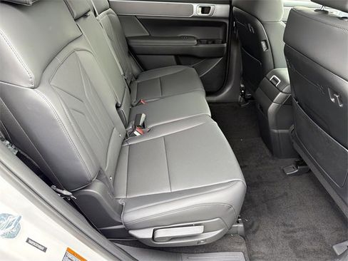 New 2026 Hyundai Santa Fe SEL image 15