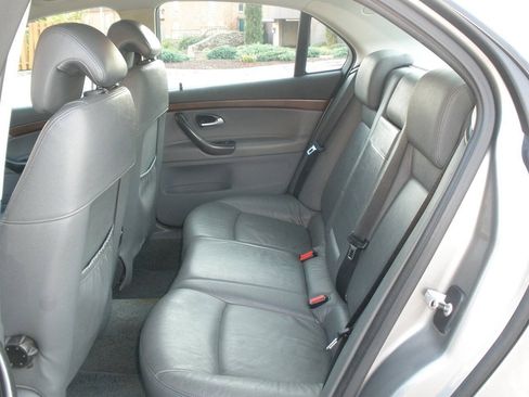 Used 2003 Saab 9-3 Arc FWD image 29