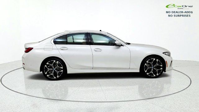 Used 2025 BMW 330i Sedan RWD image 10
