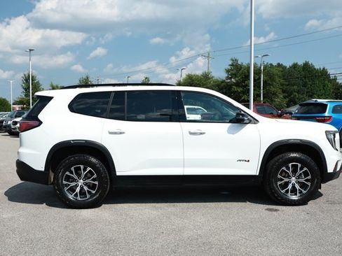 Used 2024 GMC Acadia AT4 w/ Super Cruise Package AWD/4WD image 4