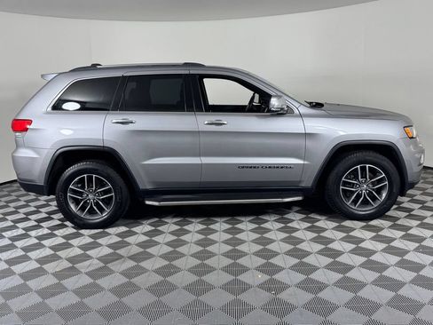 Used 2018 Jeep Grand Cherokee Limited AWD/4WD image 4
