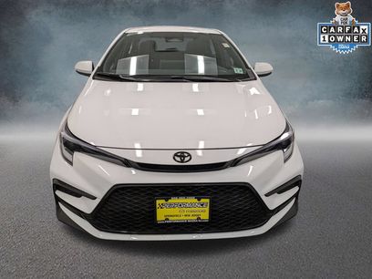 Used 2026 Toyota Corolla SE w/ SE Package