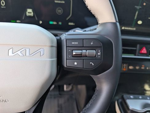 Certified 2025 Kia EV6 GT-Line image 25