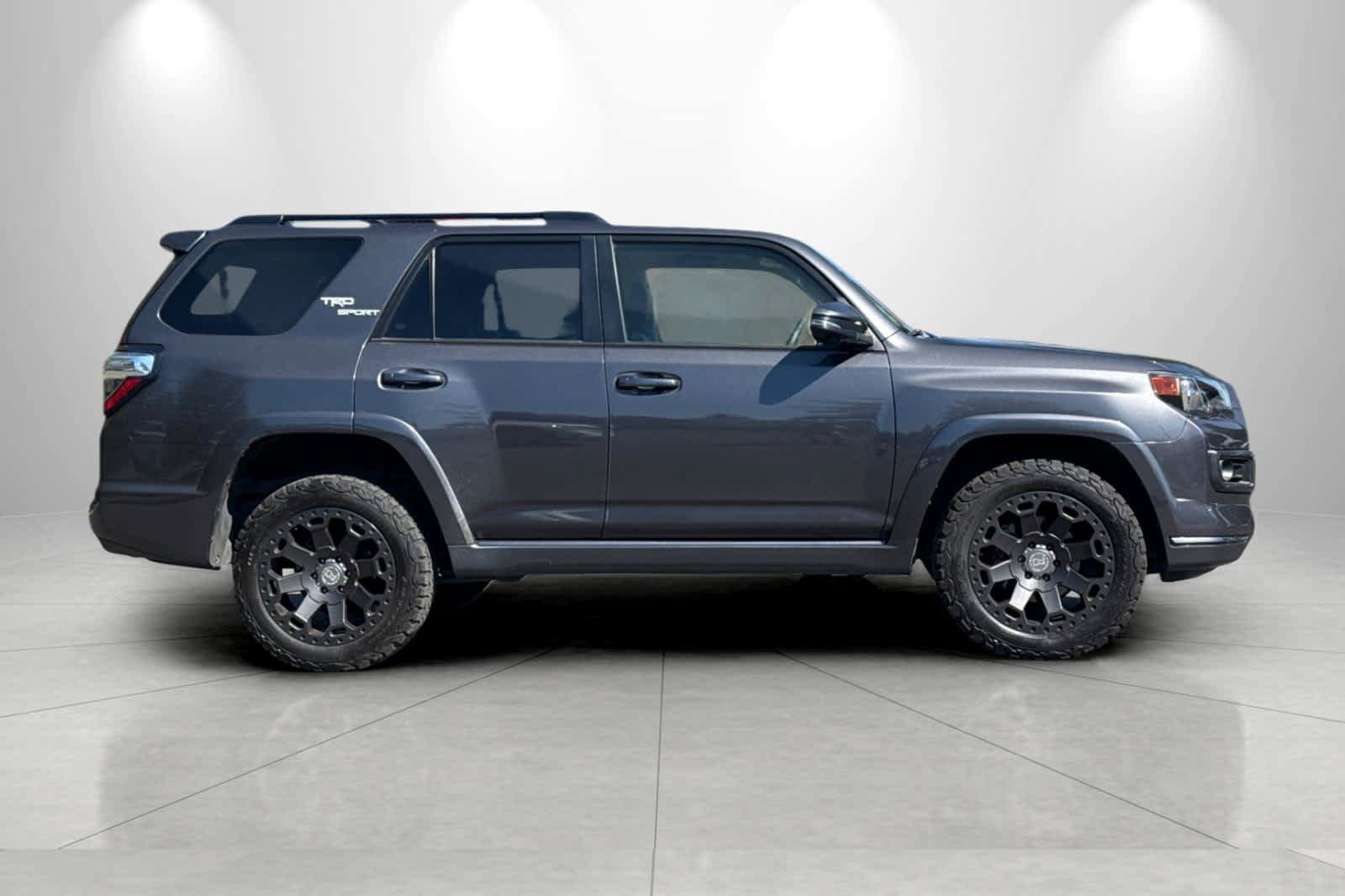 Used 2023 Toyota 4Runner TRD Sport w/ Technology Package AWD/4WD image 8