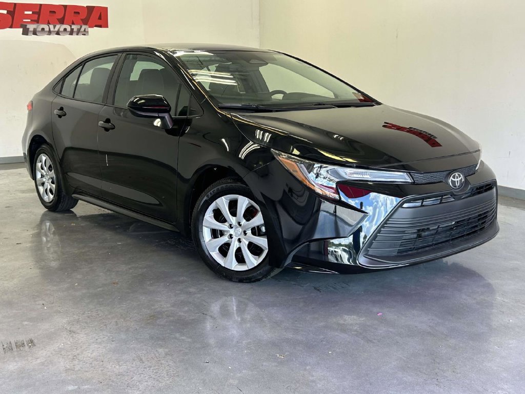Used 2026 Toyota Corolla LE FWD image 1