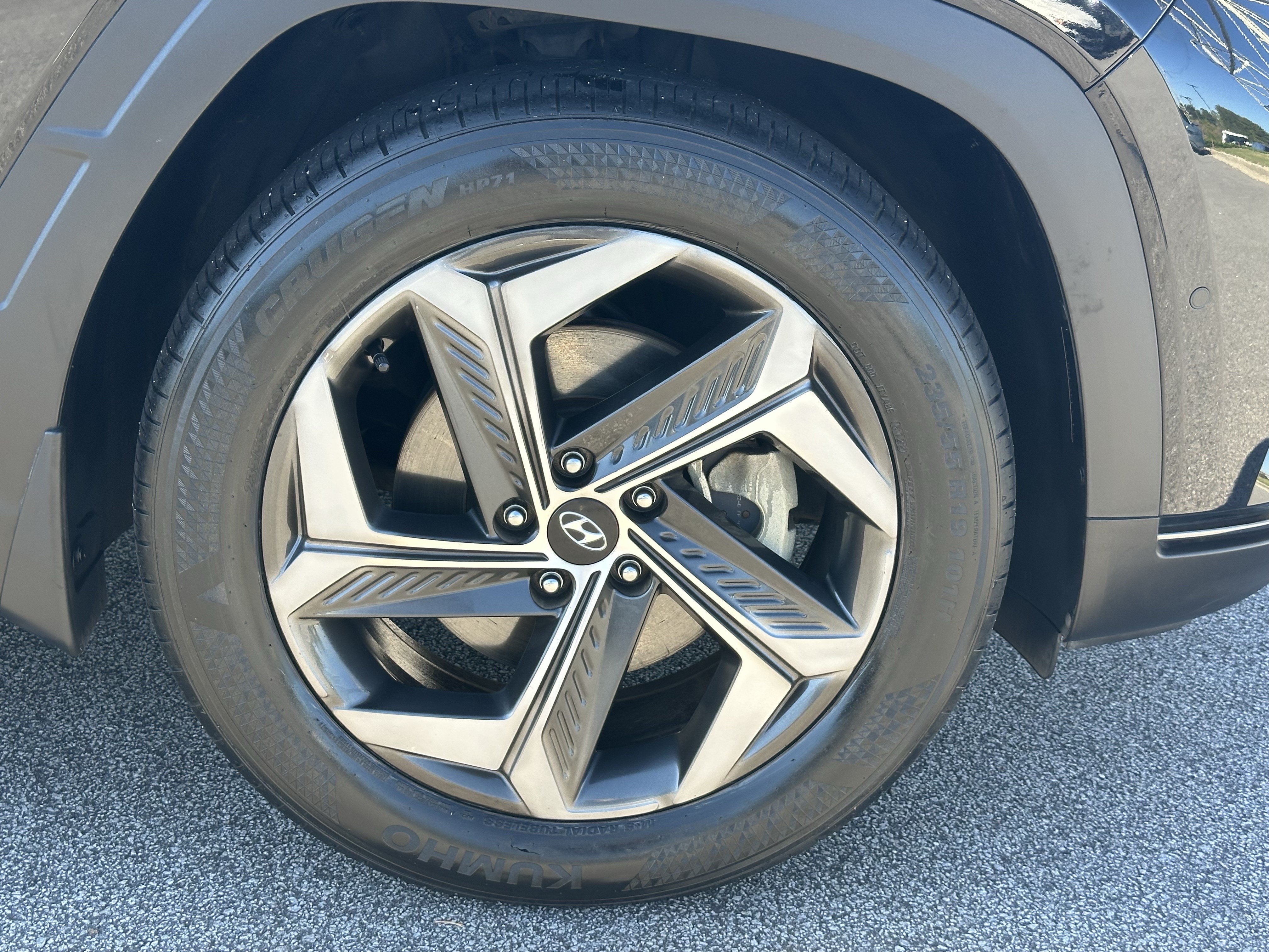Used 2023 Hyundai Tucson Limited w/ Cargo Package FWD image 13