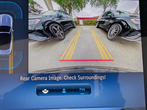 Certified 2025 Mercedes-Benz CLE 300 4MATIC Cabriolet image 15