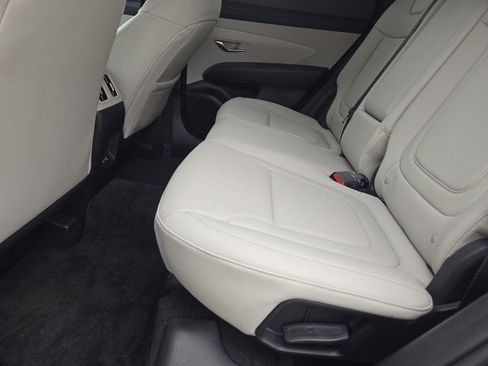 Used 2025 Hyundai Tucson SEL FWD image 21