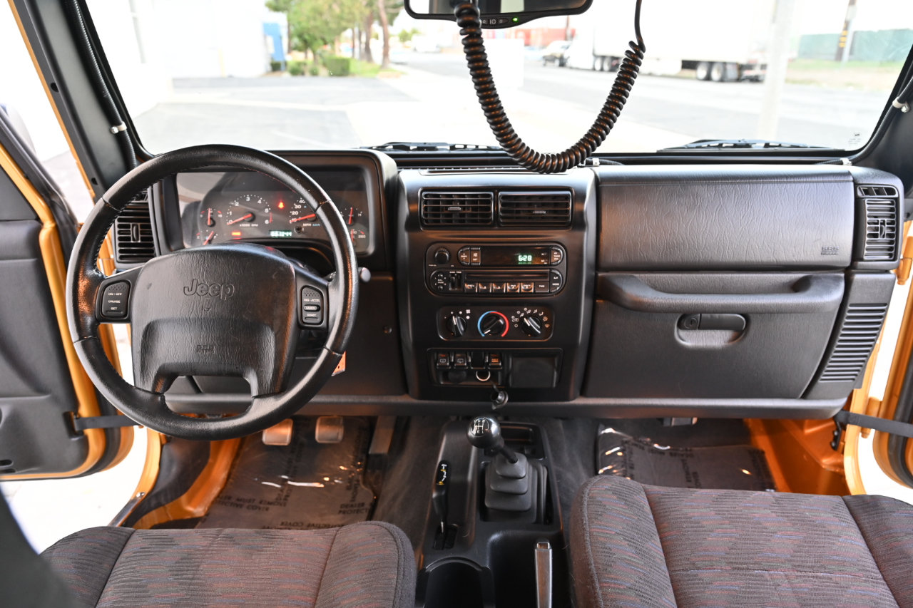 Used 2003 Jeep Wrangler Rubicon AWD/4WD image 17