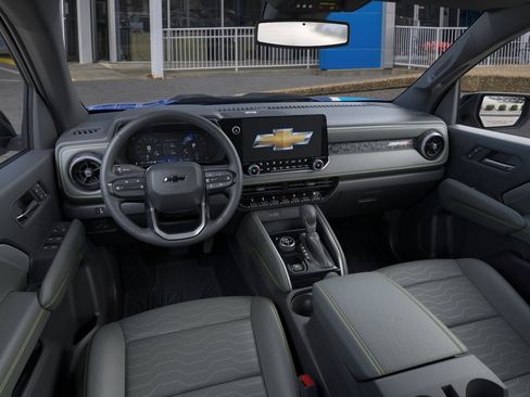 New 2026 Chevrolet Colorado ZR2 AWD/4WD image 15