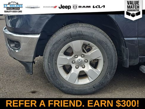 Used 2020 RAM 1500 Big Horn AWD/4WD image 12