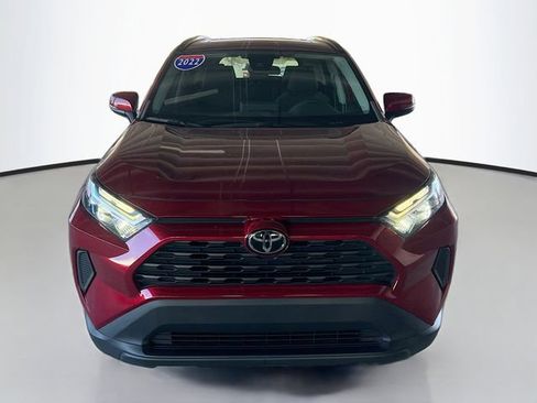 Used 2022 Toyota RAV4 XLE image 2