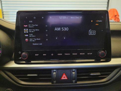 Used 2024 Kia Forte GT-Line image 25