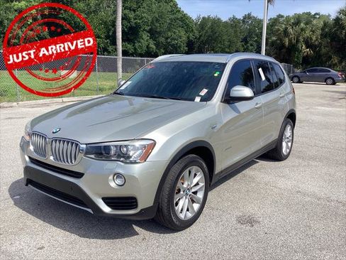 Used 2017 BMW X3 sDrive28i RWD image 2