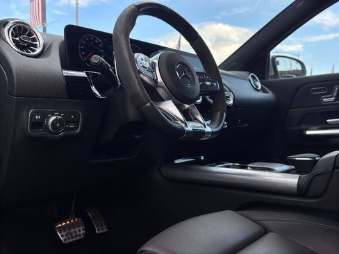 Used 2022 Mercedes-Benz GLA 35 AMG 4MATIC w/ Multimedia Package Lite image 17