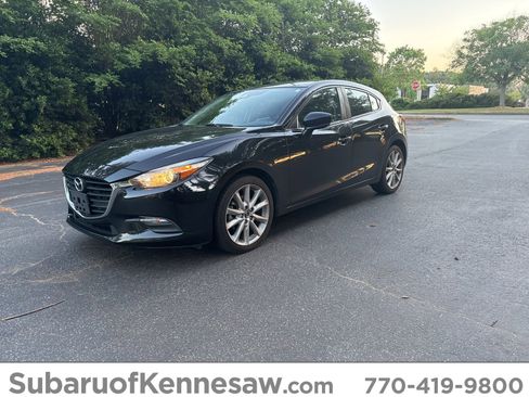 Used 2017 MAZDA MAZDA3 Touring FWD image 1