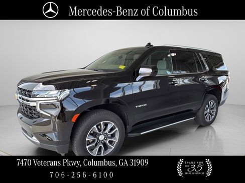 Used 2024 Chevrolet Tahoe LS RWD image 1