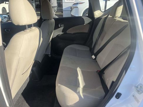 Used 2015 Nissan Versa Note SV FWD image 13