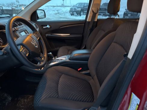 Used 2018 Dodge Journey SE w/ Blacktop Package image 12