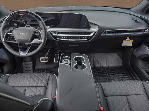 New 2026 Cadillac Lyriq V w/ Exterior Carbon Fiber Package image 22