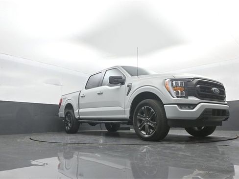 Certified 2023 Ford F150 XLT w/ Equipment Group 302A High image 26