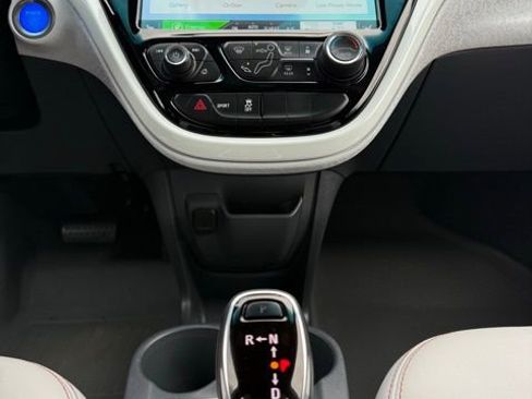 Used 2020 Chevrolet Bolt Premier w/ Infotainment Package image 25