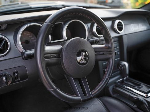 Used 2007 Ford Mustang Shelby GT500 RWD image 33
