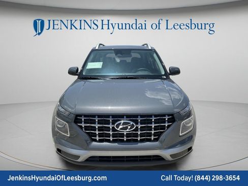 New 2026 Hyundai Venue SEL FWD image 12