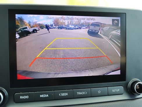 Used 2022 Hyundai Kona SEL w/ Convenience Package image 23