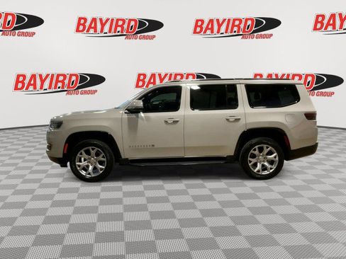 Used 2022 Jeep Wagoneer Series II image 5