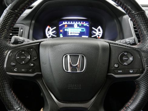 Used 2024 Honda Passport TrailSport image 16