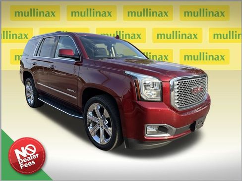Used 2017 GMC Yukon Denali w/ Enhanced Security Package AWD/4WD image 1