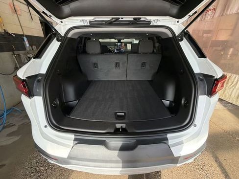 Certified 2025 Chevrolet Blazer LT image 24