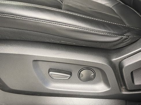 Used 2023 Ford Ranger Lariat w/ Tremor Off-Road Package image 27