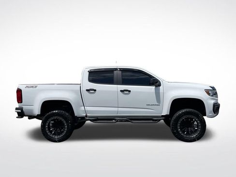 Used 2022 Chevrolet Colorado Z71 AWD/4WD image 7