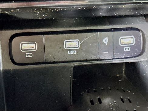 Used 2021 Kia Sorento SX image 29