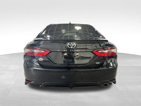 Used 2024 Toyota Camry SE FWD image 6