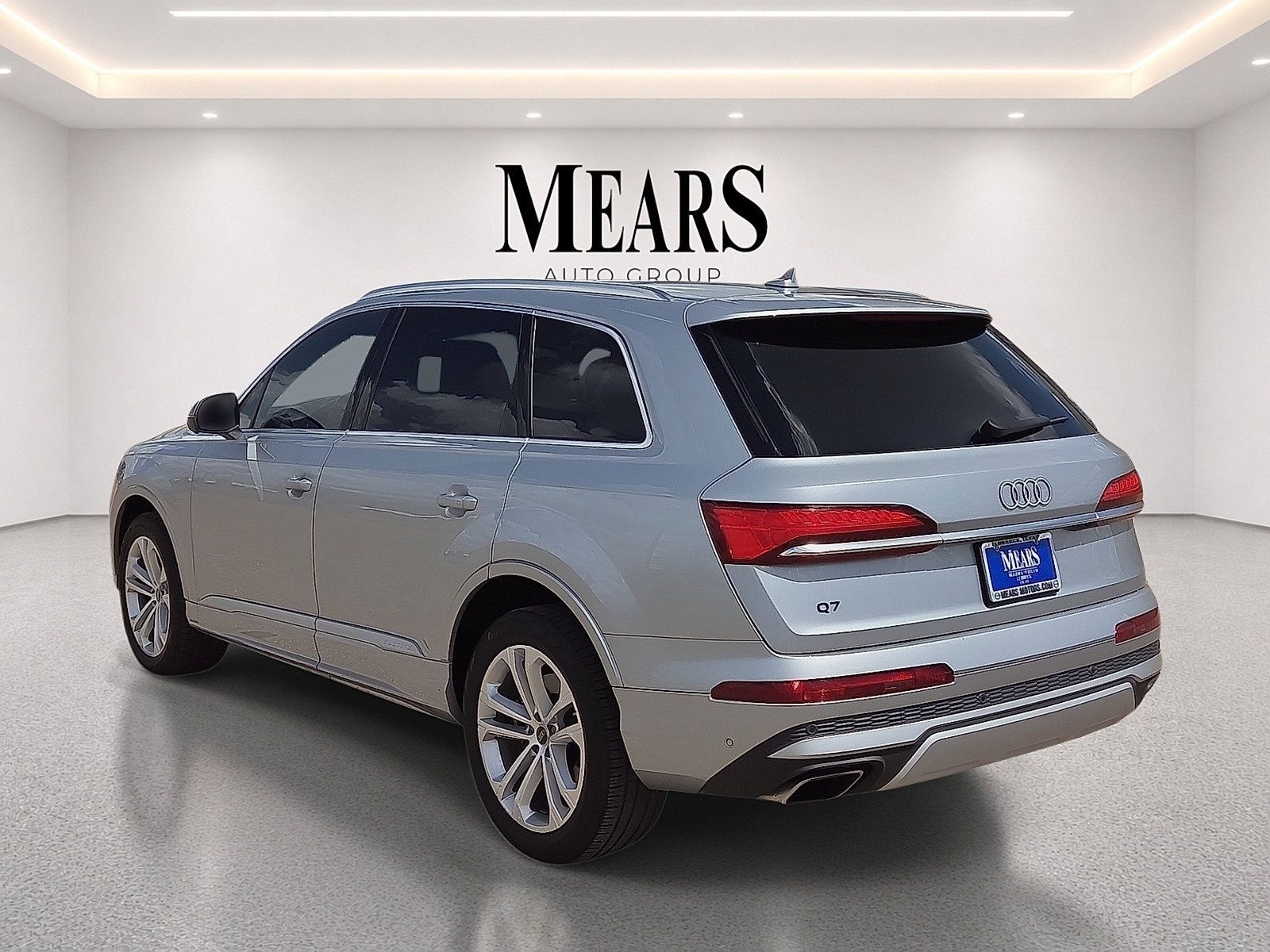 Used 2025 Audi Q7 3.0T Premium Plus AWD/4WD image 3
