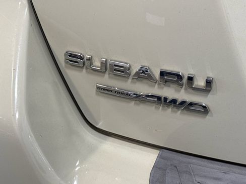 Used 2014 Subaru Crosstrek 2.0i Premium AWD/4WD image 11