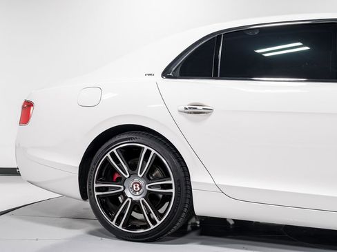 Used 2018 Bentley Flying Spur S V8 image 46