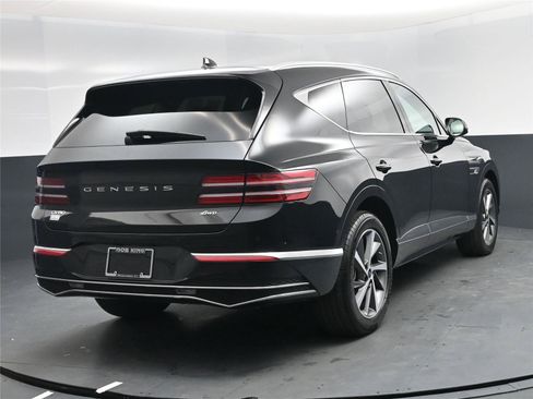 Used 2025 Genesis GV80 2.5T Select image 12
