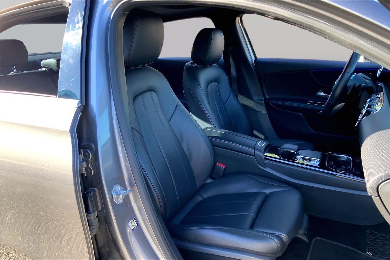 Used 2019 Mercedes-Benz A 220 4MATIC image 9