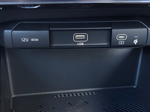 Used 2024 Kia Niro Wind image 34