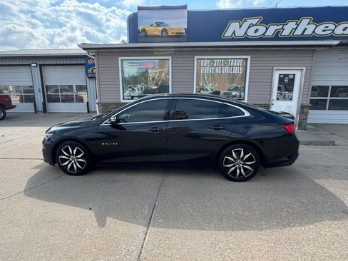 Used 2016 Chevrolet Malibu LT w/ Leather Package FWD image 1