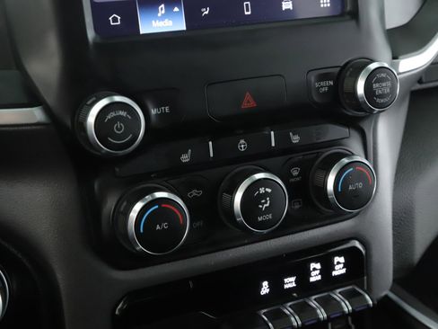 Used 2022 RAM 1500 Big Horn image 14