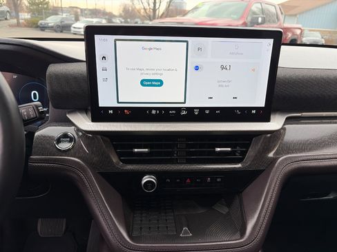 Used 2025 Ford Explorer Platinum w/ LUX Leather Package image 19