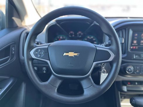 Used 2021 Chevrolet Colorado W/T w/ WT Convenience Package image 18