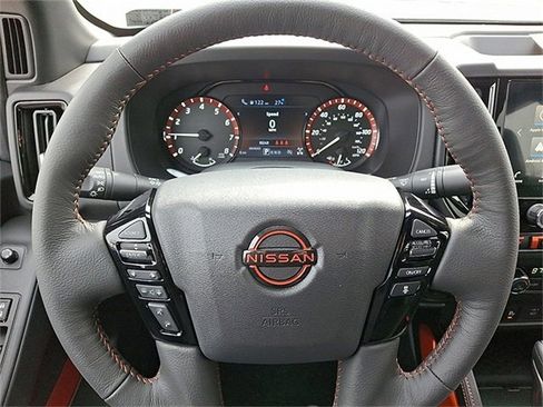 New 2026 Nissan Frontier PRO-4X w/ Pro-4x Convenience Package image 39