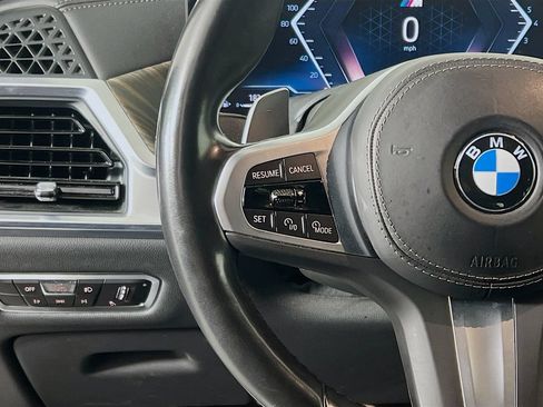 Used 2023 BMW X7 xDrive40i w/ M Sport Package AWD/4WD image 10